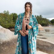 Mai Velvet Kimono Coat: Renaissance Luxe-Handcrafted Velvet Splendor-Embrace Size Inclusivity-Boho Elegance-Perfectly suited for Holidays - Image 4